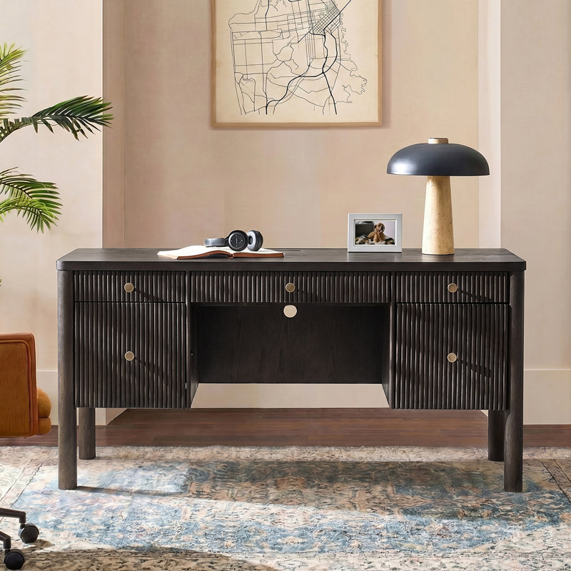 Bureau de direction moderne Olivine 60 po en bois massif avec station de recharge et système de gestion des câbles