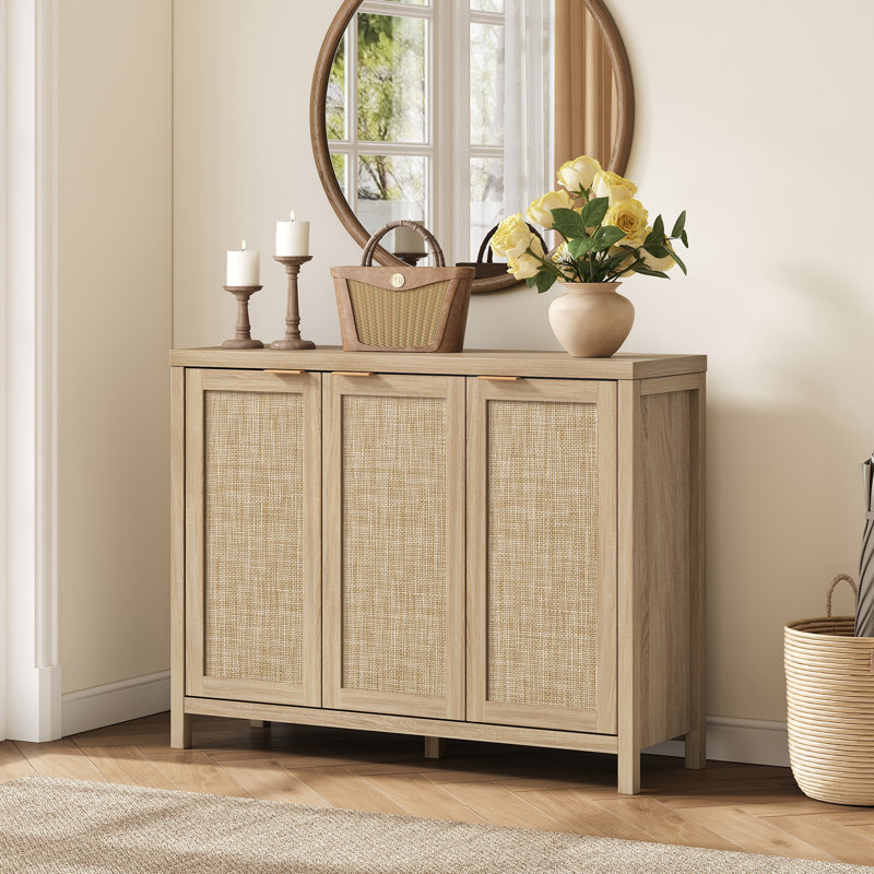 Buffet 43,5 po à 3 portes en rotin avec tablettes réglables, crédence moderne avec armoire de rangement Boho Farmhouse, 1