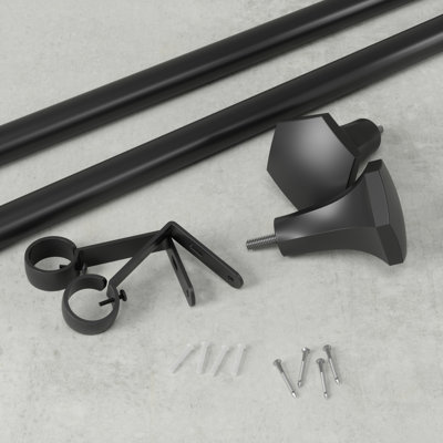 Umbra Sita Expandable Curtain Rod