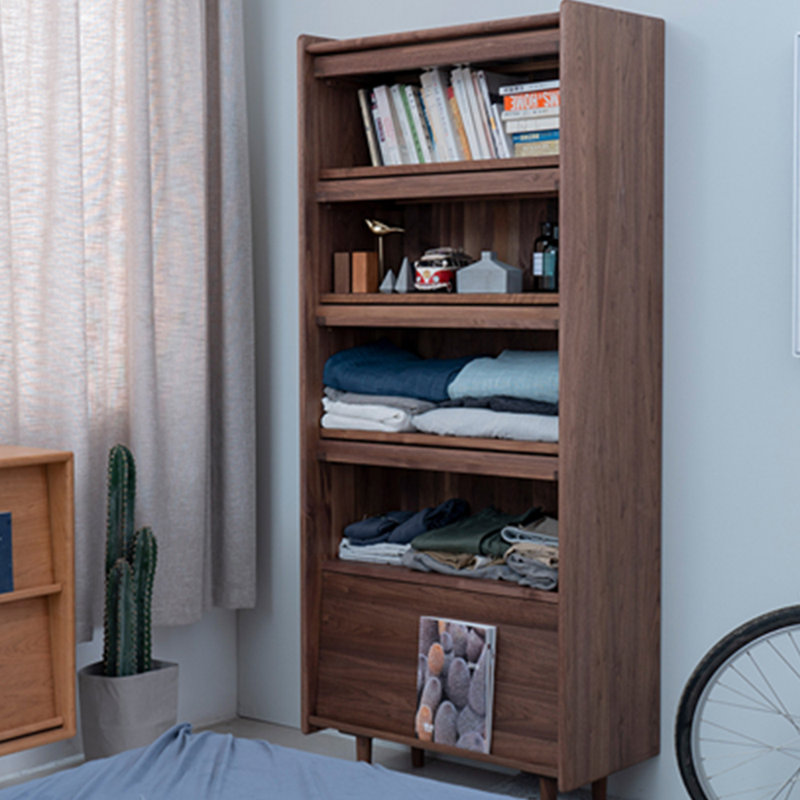 Une bibliothèque unique de style nordique, Marron foncé