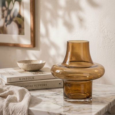 Petit vase décoratif en verre de style médiéval D7.9 "x7.9"