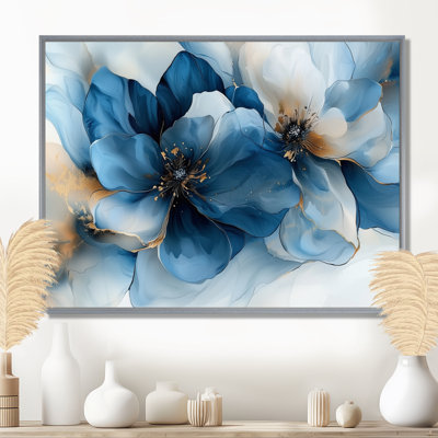 Velours blanc, bleu, chrysanthèmes, rivière à encre I - art mural Apple Blossom
