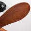 Ventilateur de plafond silencieux de 91 cm (36 po) en bois massif, sans éclairage, avec télécommande et 5 pales incurvées en noyer foncé. Fonctionne à courant continu et est réversible. Parfait pour une chambre, une maison de campagne ou un bureau.