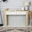 Console, canapé-958652857