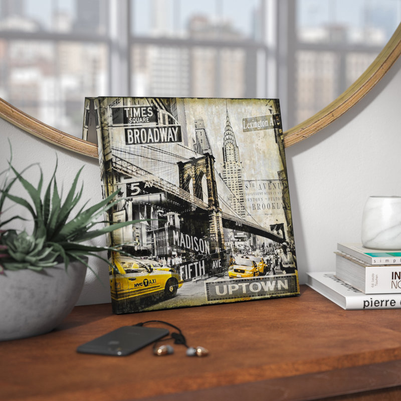 Repères «NYC» par Dylan Matthews, reproduction d'art graphique sur toile, H 18 po x l 18 po x P 1,5 po, Pas de tapis