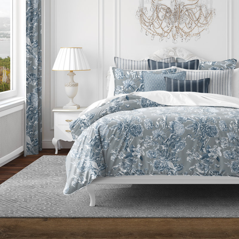 Alexandria Shadow Cotton Duvet Cover Set, Queen Duvet Cover + 7 Additional Pieces