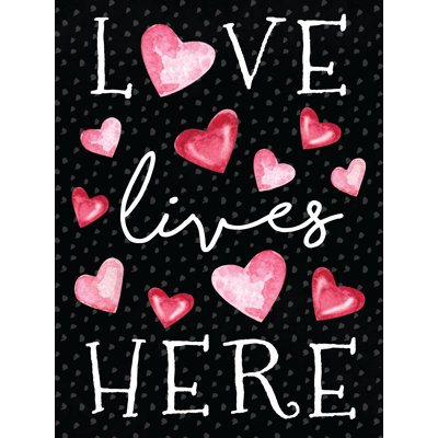 «Love Lives Here» par Elizabeth Tyndall