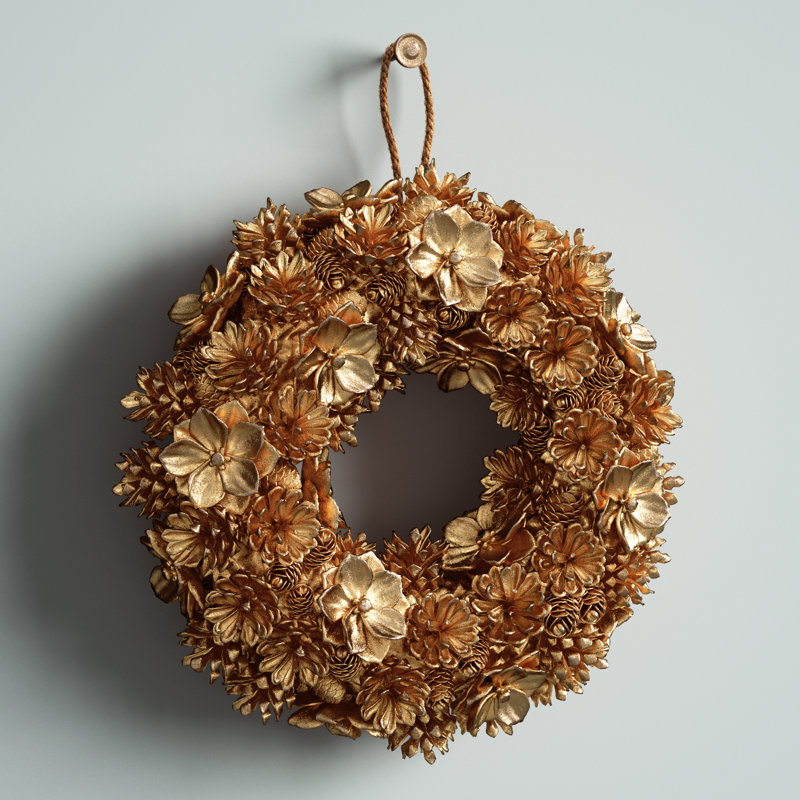 Couronne de pommes pin 15 po gilded, H 15 po x l 15 po x p 3,5 po
