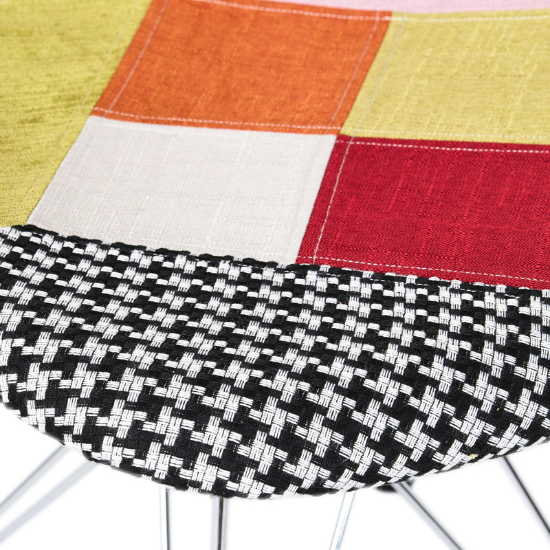 Chaises d'appoint de style bohème pour salle à manger, pieds chromés et revêtement géométrique, avec piètement