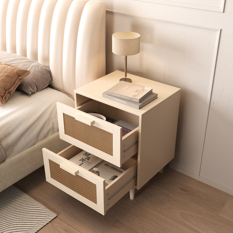 De style table d'appoint pour une chambre à coucher élégante et une table de chevet de salon avec des détails, ajoute de l'élégance à la pièce