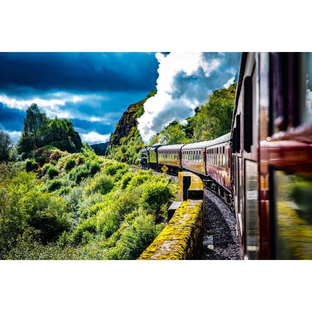 Glenfinnan Viaduct von MarcinKadziolka - Leinwandbild