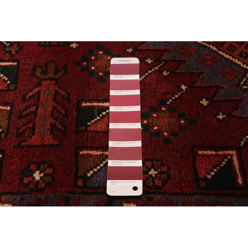 Tapis rouge Anadol 3 pi 6 po x 9 pi 4 po
