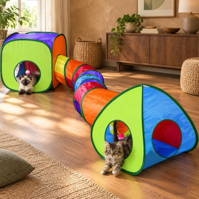 Cet ensemble tout-en-un de 3 accessoires pour chats d'intérieur comprend une tente interactive à bruit de froissement, des cubes, un tunnel pour chat et une balle de jeu.