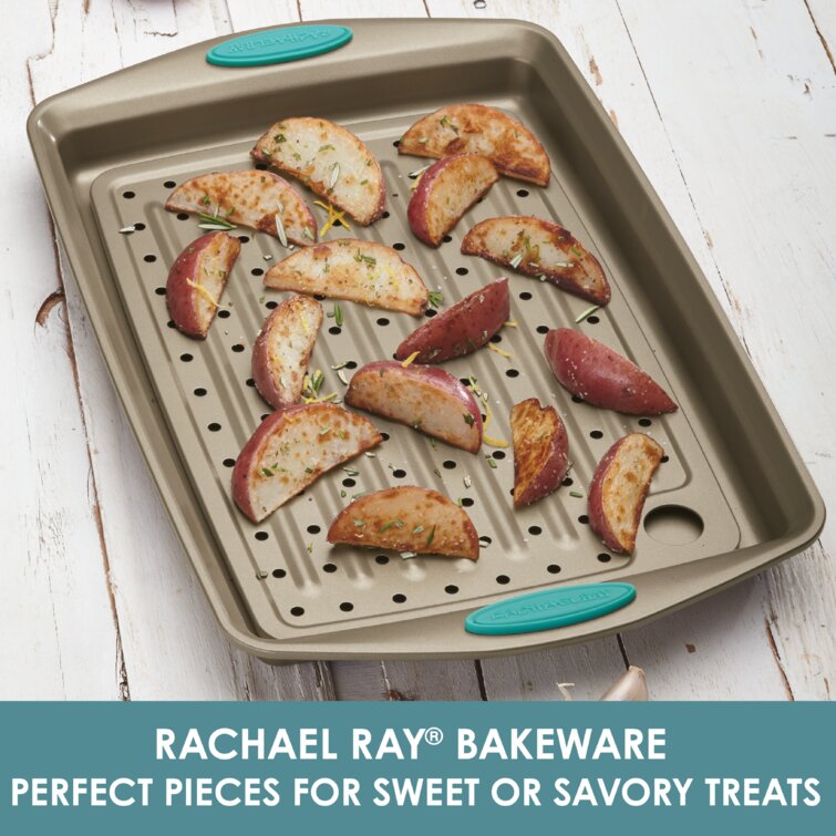 Rachael Ray 52410 Cucina Nonstick Bakeware Set with Baking Pans, Baking  Sheets, Cookie Sheets, Cake Pan, Muffin Pan and Bread Pan - 10 Piece, Latte  Brown with Cranberry Red Grip 