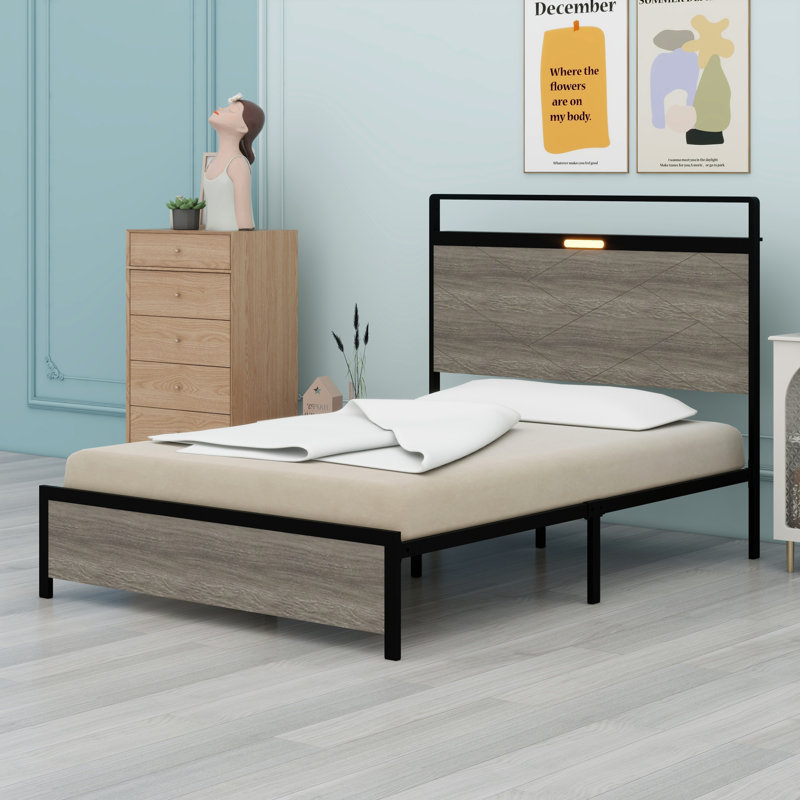 Structure de lit plateforme en bois avec tête de lit à DEL et USB, Lit double