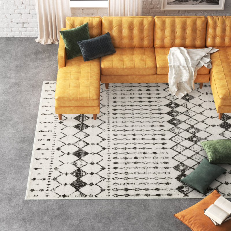 Lorata Geometric Indoor / Outdoor Rug, Rectangle 8' x 11'