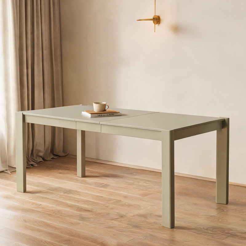 Table de salle à manger rectangulaire de style campagnard avec design extensible, pour 4 à 8 personnes, bois massif au fini noyer, pieds dorés doux
