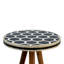 Tabouret à trépied en bois massif