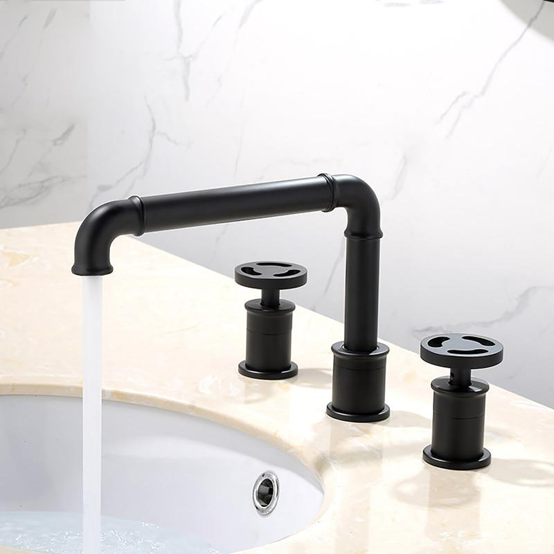 Robinet de salle de bain noir industriel à entraxe de 8 po