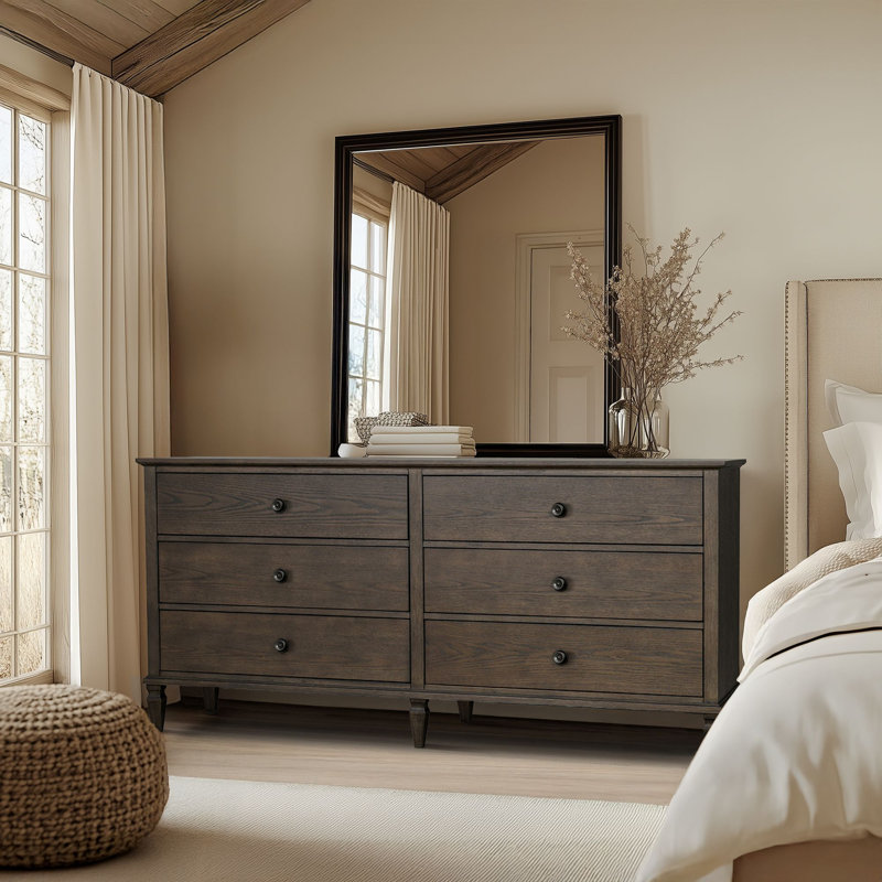 Rosalie 8 Drawer Dresser