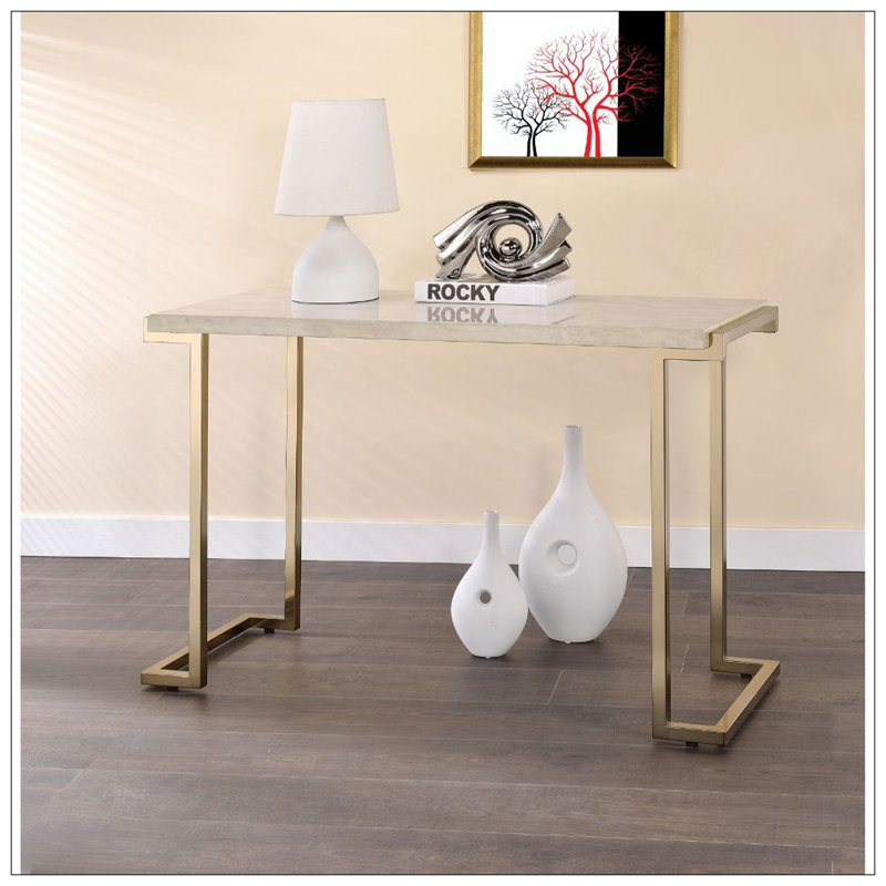 Table de canapé en faux marbre avec finition champagne