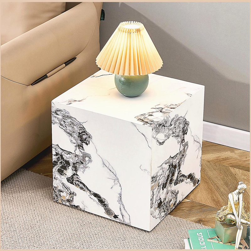 Table basse moderne avec une texture élégante et des détails complexes, une pièce maîtresse fonctionnelle et captivante pour votre espace de vie.