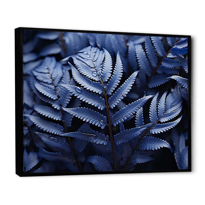 Blue Ferns Indigo Tranquillity I - Print, H 24 po x l 32 po x P 1 po, Cadre flottant noir