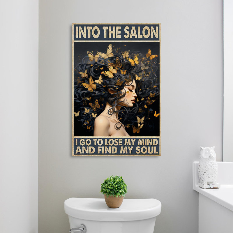 «Woman Into the Salon I Go», impression sur toile tendue, L 24 po x H 36 po