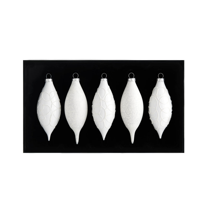 14.71cm Solid Colour Plastic / Acrylic Bauble, White