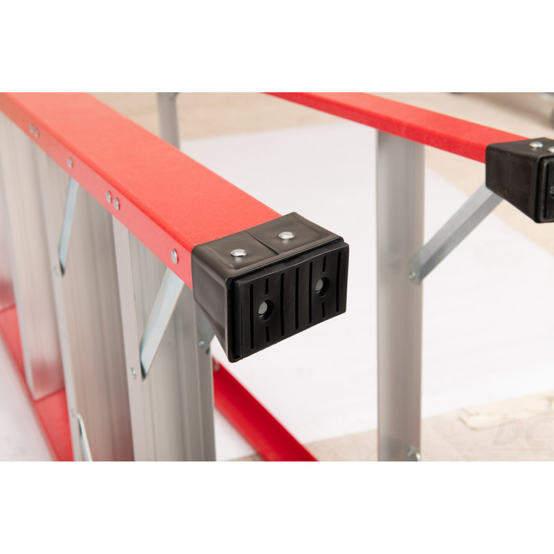 Fiberglass Ladder, 330 Lb Load Capacity
