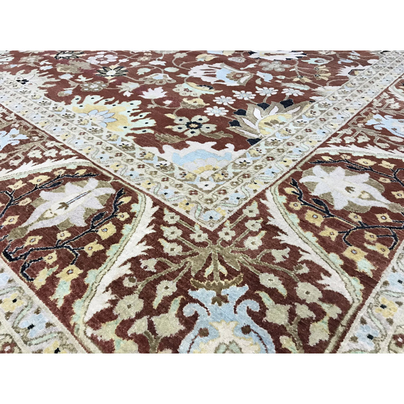 Tapis rouge noué à la main de haute qualité