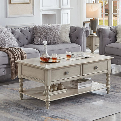 Table basse exquise de style américain