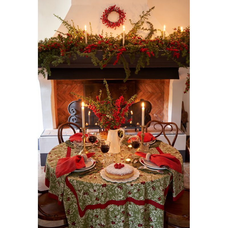 Baies De Houx Handmade Floral Tablecloth, 59" Square
