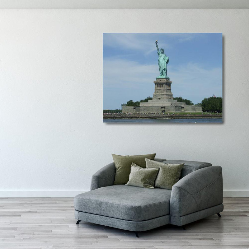 Statue de la liberté de New York, H 28 po x l 37 po