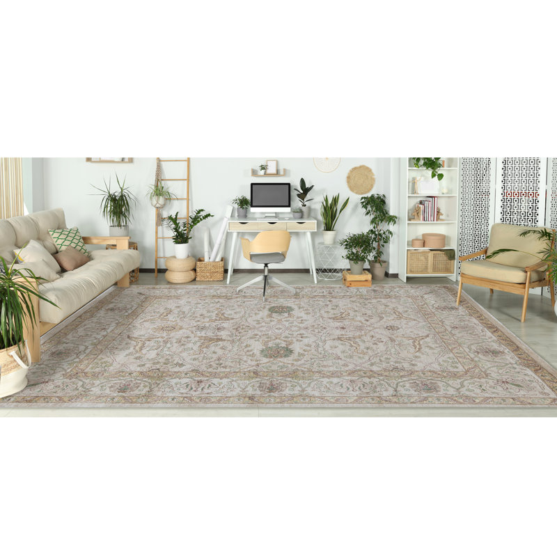Sultanabad Wool Oriental Area Rug in Cream