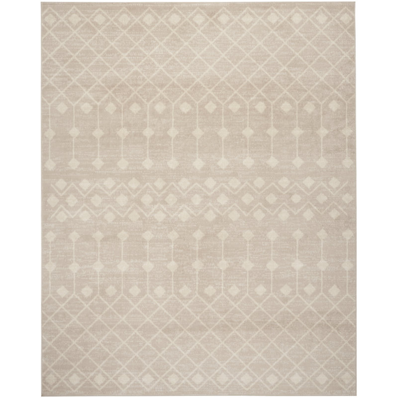 Julicia Geometric Indoor Rug, Rectangle 5'3" x 7'3"