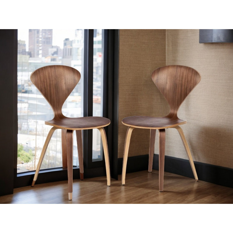 Chaise en bois