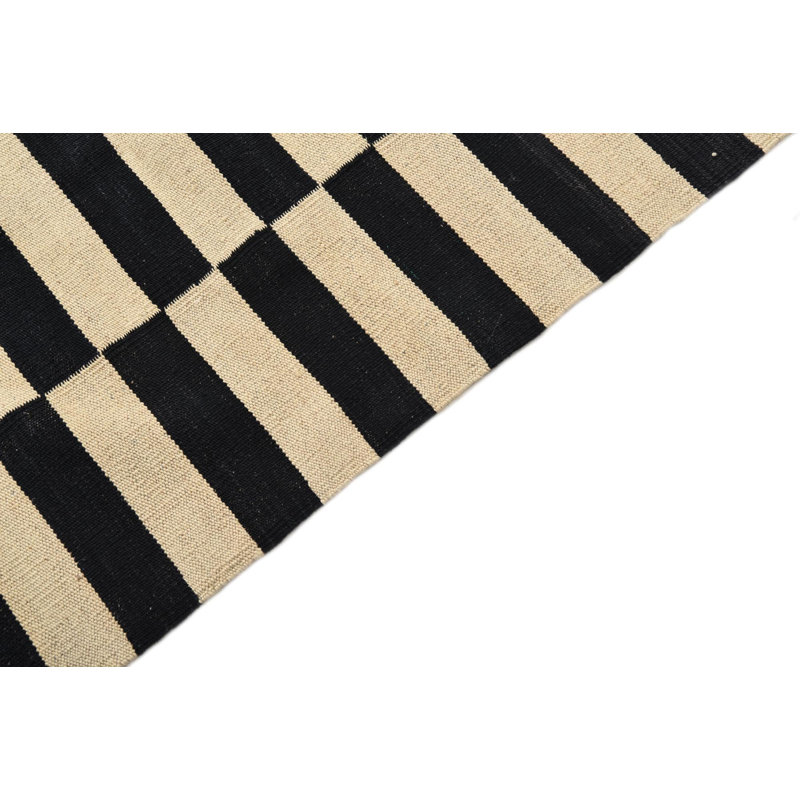 Tapis noir et blanc Noe