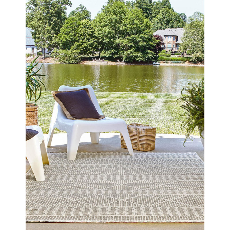 Tapis extérieur couleur iris pierre
