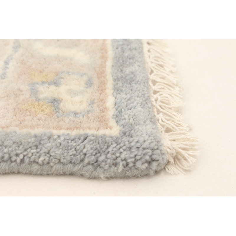 Tapis violet clair Royal Ushak 9 pi 1 po x 11 pi 9 po