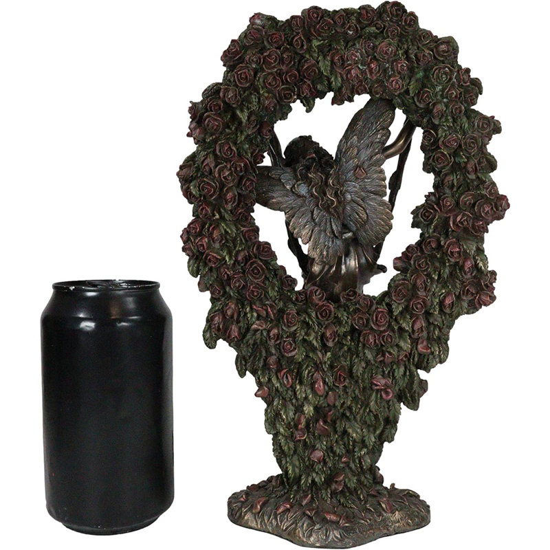 Hermidas Figurines & Sculptures