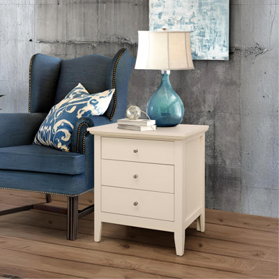Charmante table de chevet décontractée en beige