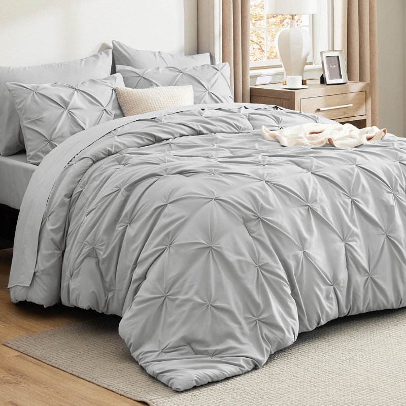 Bedsure Twin-XL Pintuck Bed-in-a-Bag- Light Grey Pinch Pleat Comforter with Sheets, Pillowcases & Shams, Light Grey
