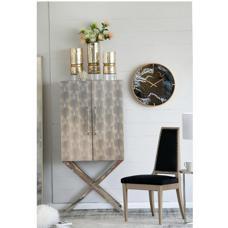 Armoire 27,6 x 13,8 x 59,1 po