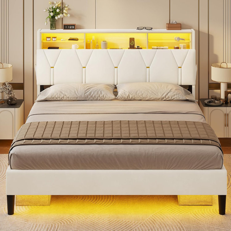 Dontrail Upholstered Sleigh Bed, Full / Double, White