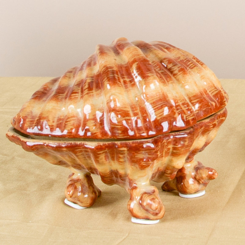 Petite boîte coquille en porcelaine