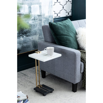 Table d'appoint de luxe avec marbre, 12,5 x 12 x 22 po, structure en aluminium, blanc / or / noir, style artistique pour le salon, la chambre à coucher, entrée latérale en aluminium, 12,5 x 12 x 22,2 po, décor de chambre à coucher moderne