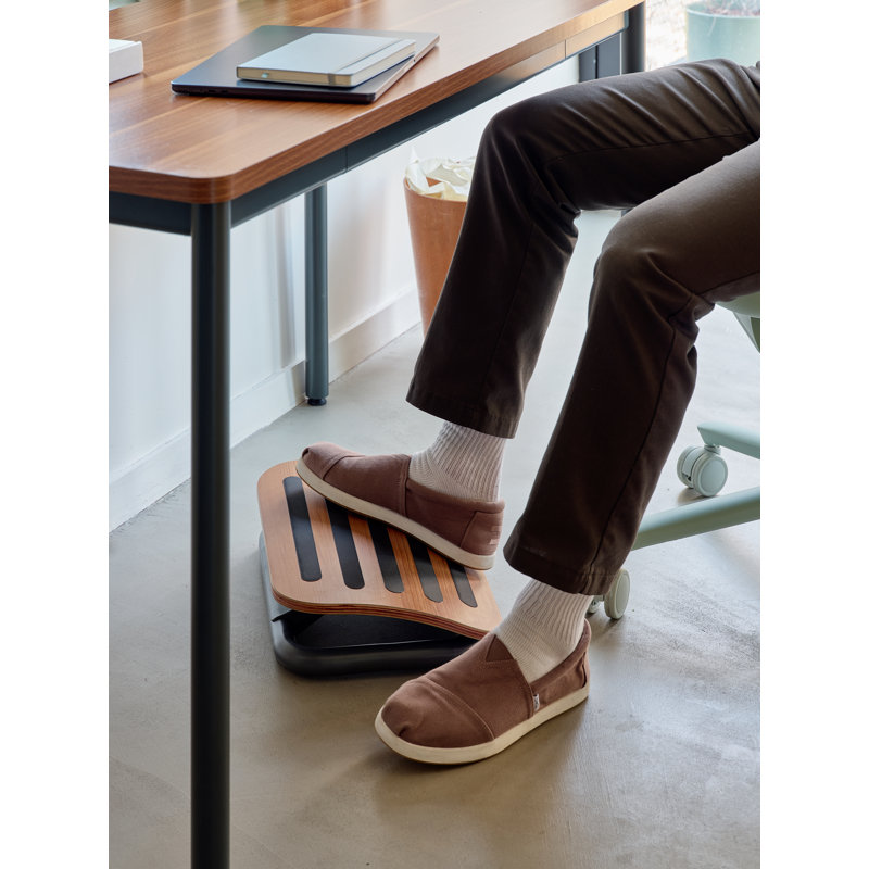 Adjustable Footrest, Walnut/Carbon