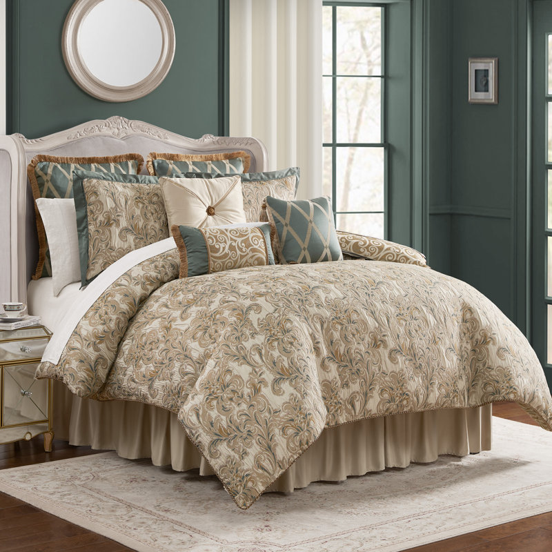 Anora Polyester Jacquard Comforter, Queen Comforter + 2 Standard Shams