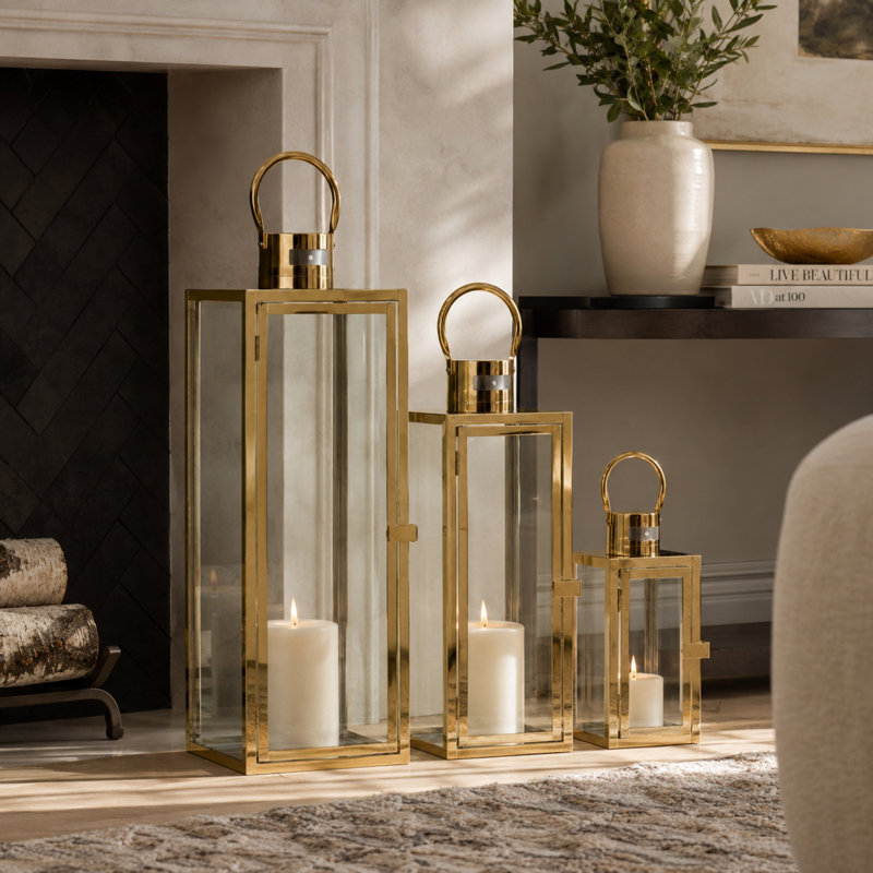 Outdoor Wall Lantern